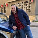 Виктор, 33 года