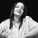 Странная, 43 года