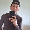 Максим, 22 года