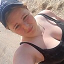 Вика, 23 года