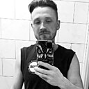 Илья, 32 года