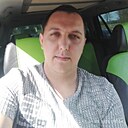 Денис, 33 года