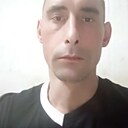 Толик, 33 года
