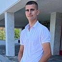 Игорь, 24 года