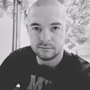 Edward Jones, 32 года