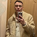 Роман, 25 лет