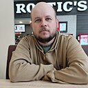 Саша, 32 года