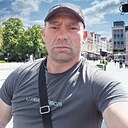 Manuchar, 36 лет