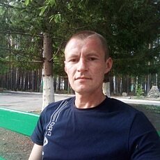 Фотография мужчины Валерий, 39 лет из г. Каменск-Уральский