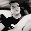 Михаил, 32 года