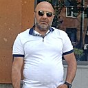 Виген, 46 лет