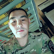 Фотография мужчины Юрий, 33 года из г. Горно-Алтайск