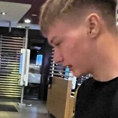 Фотография мужчины Игорь, 19 лет из г. Гданьск