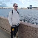 Саша, 32 года