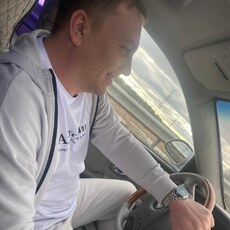 Фотография мужчины Анатолий, 35 лет из г. Тюмень