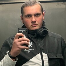 Фотография мужчины Vitalii, 19 лет из г. Познань
