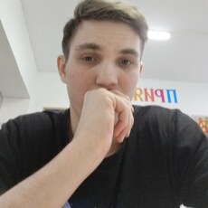 Фотография мужчины Виталий, 20 лет из г. Биробиджан
