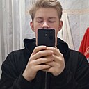 Виктор, 18 лет