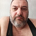 Оганнес, 44 года