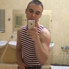 Фотография мужчины Святолсав, 23 года из г. Таганрог
