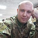 Max, 33 года