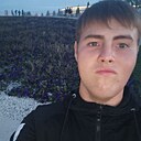 Максим, 25 лет
