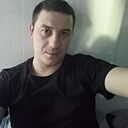 Юра, 32 года