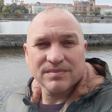 Фотография мужчины Mykhailo, 47 лет из г. Згорзелец