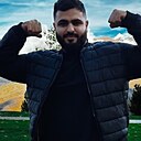 Артур, 33 года