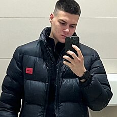Фотография мужчины Максим, 19 лет из г. Нижний Тагил