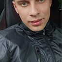 Михаил, 32 года