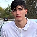 Adam, 24 года