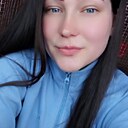 Юлька, 24 года