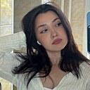 Карина, 20 лет