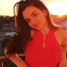 Фотография девушки Полина, 25 лет из г. Шахтерск