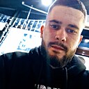 Максим, 23 года