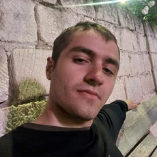 Фотография мужчины Карим, 25 лет из г. Феодосия