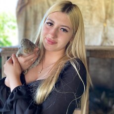 Фотография девушки Арина, 20 лет из г. Оренбург