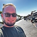 Альберт, 23 года