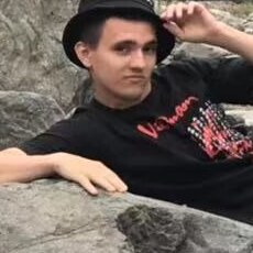 Фотография мужчины Валера, 31 год из г. Симферополь