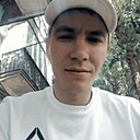 Михаил, 32 года