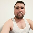 Röwşen, 37 лет
