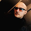Максим, 25 лет