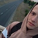 Михаил, 27 лет