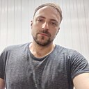 Макс, 33 года