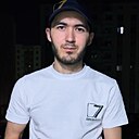 Oybek, 28 лет