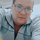 Михаил, 32 года