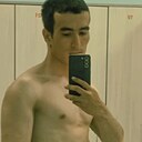 Исломжон, 25 лет