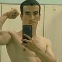 Исломжон, 24 года