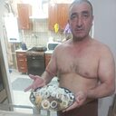 Баха, 44 года